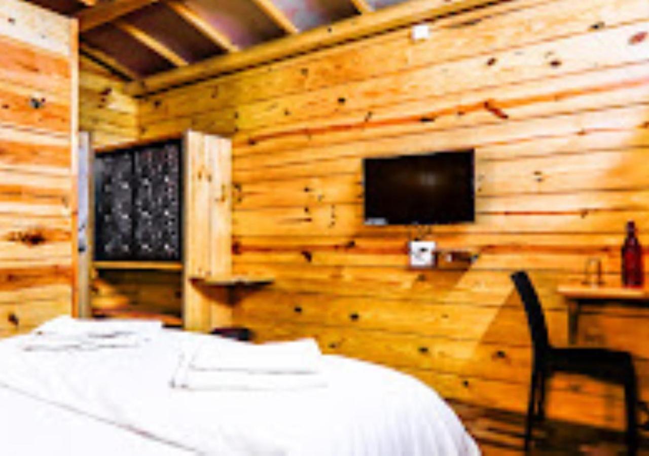 Kaas Woods Resort Yavateshwar Satara Εξωτερικό φωτογραφία
